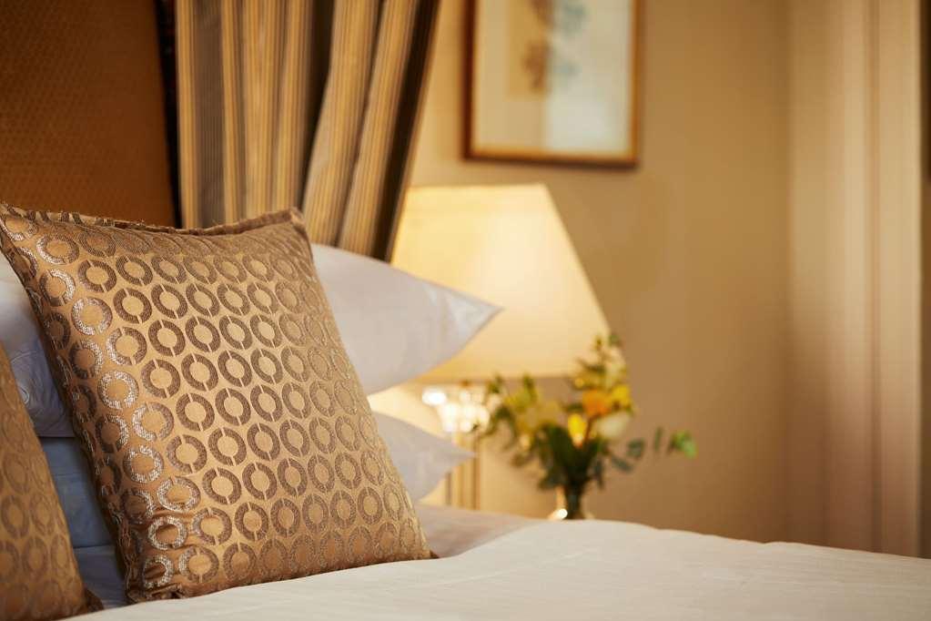 Macdonald Tickled Trout Hotel Preston  Zimmer foto